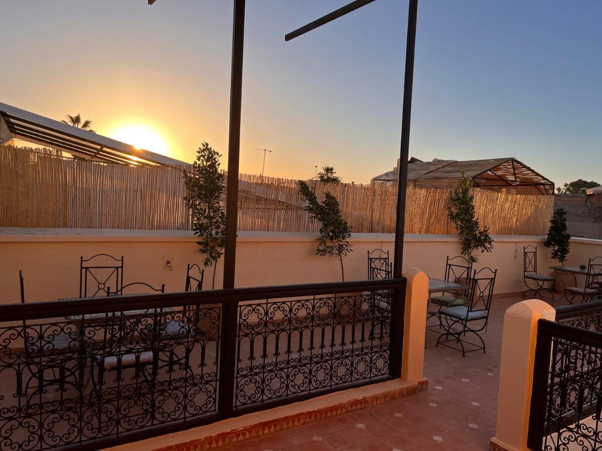 Riad Black Doors มาร์ราเกช ภายนอก รูปภาพ