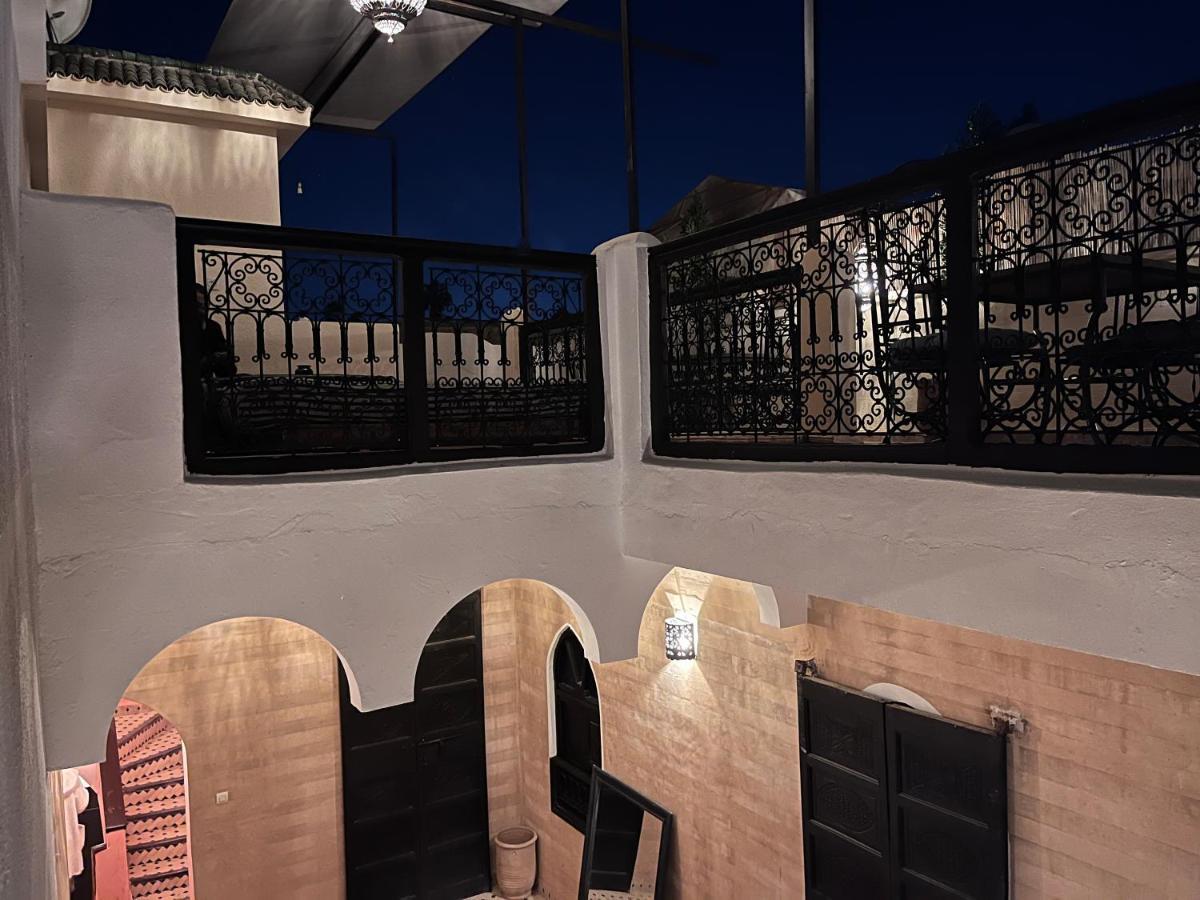 Riad Black Doors มาร์ราเกช ภายนอก รูปภาพ