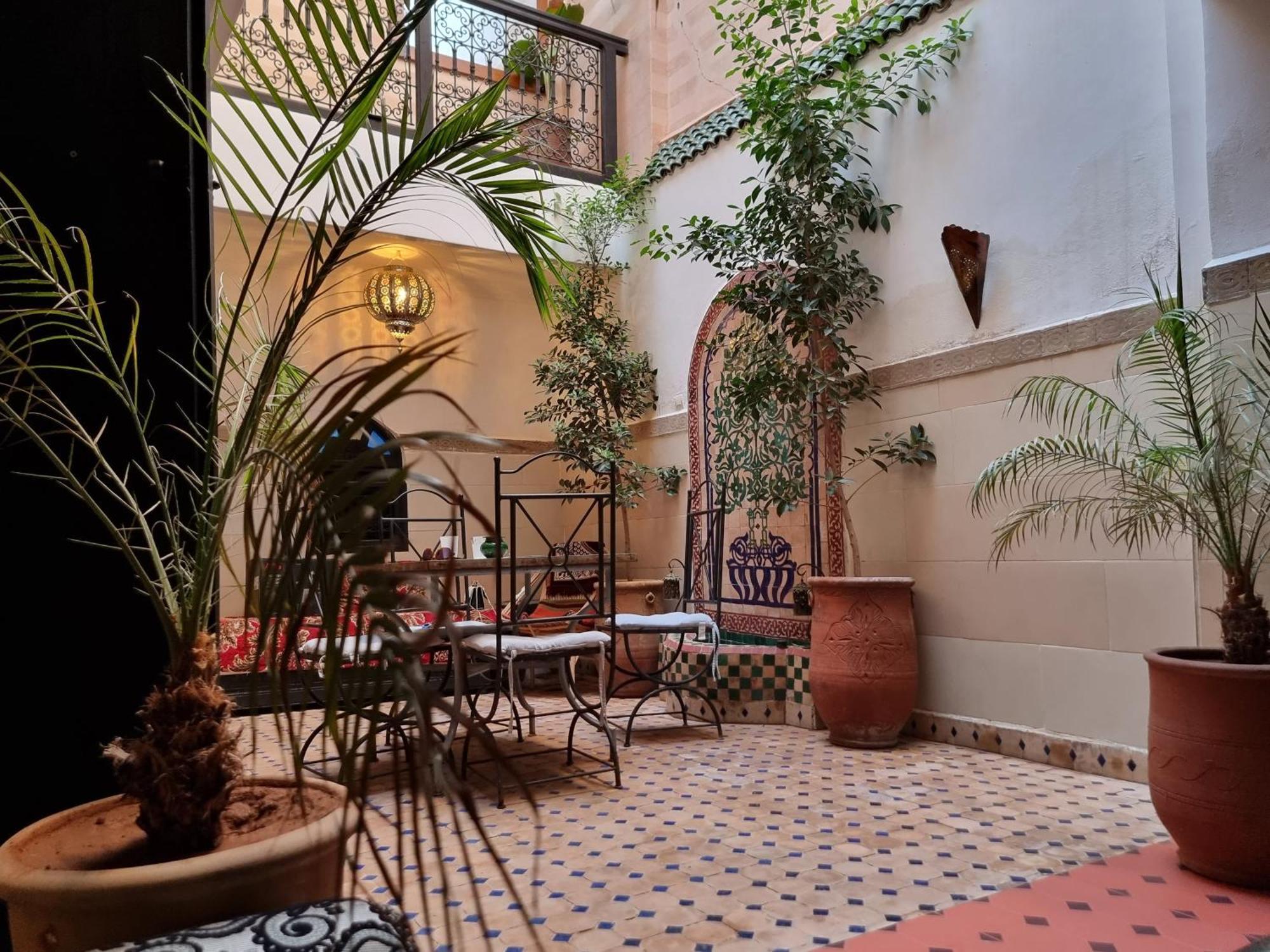 Riad Black Doors มาร์ราเกช ภายนอก รูปภาพ