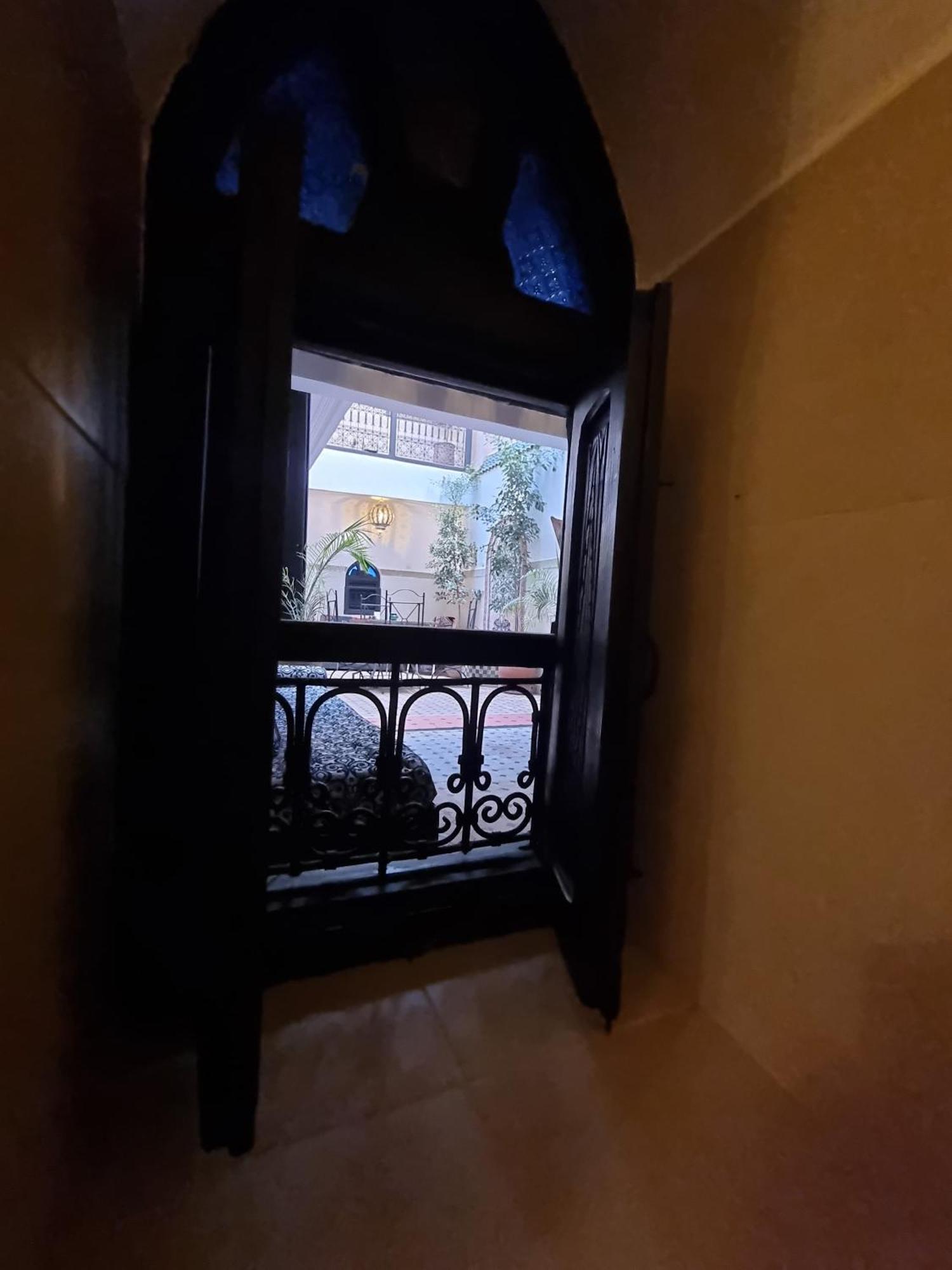 Riad Black Doors มาร์ราเกช ภายนอก รูปภาพ