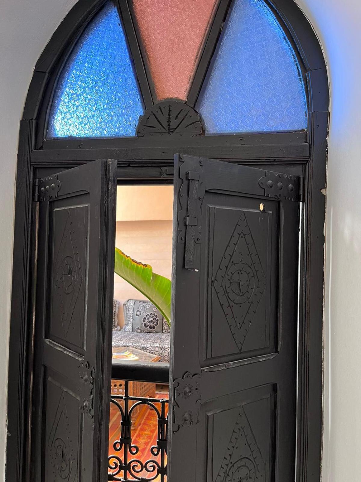 Riad Black Doors มาร์ราเกช ภายนอก รูปภาพ